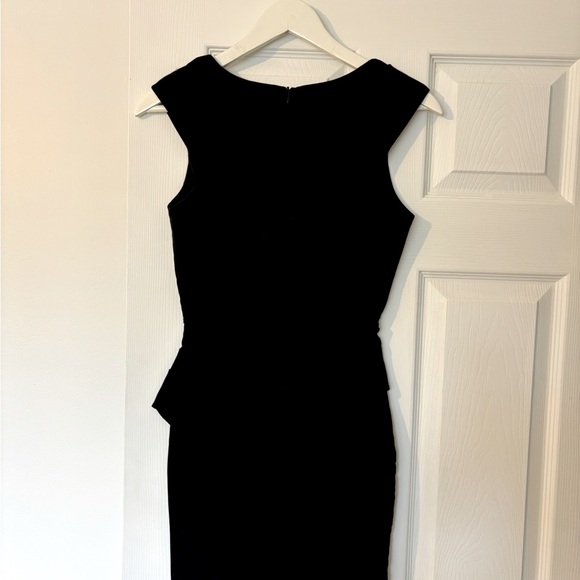 MYSTIC BLACK PEPLUM DRESS SIZE SMALL - Picture 2 of 3